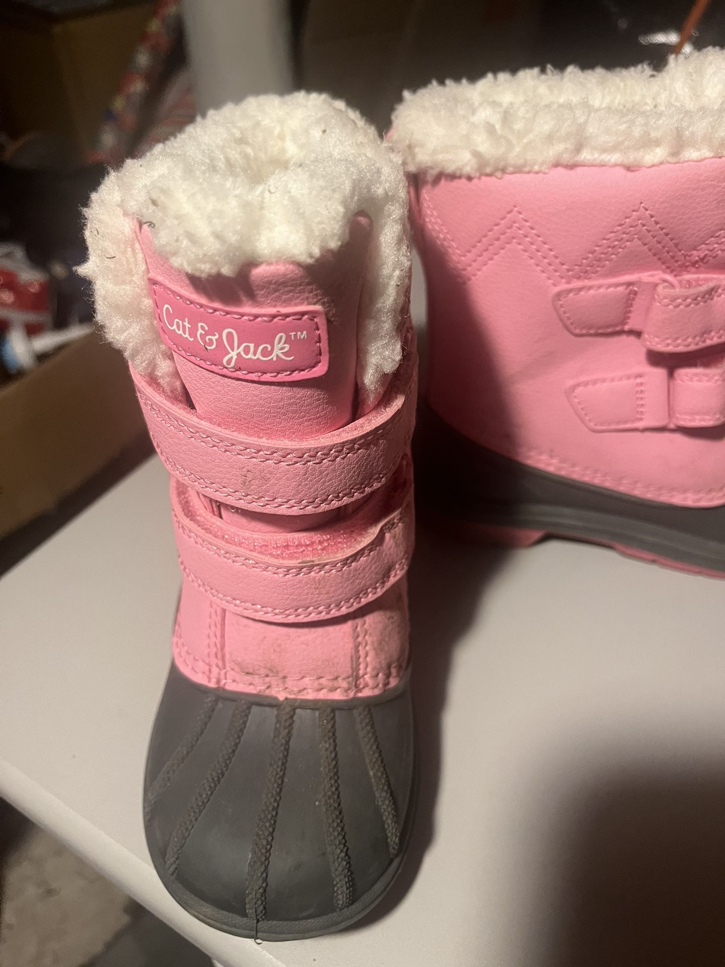 Snow Boots Size 9