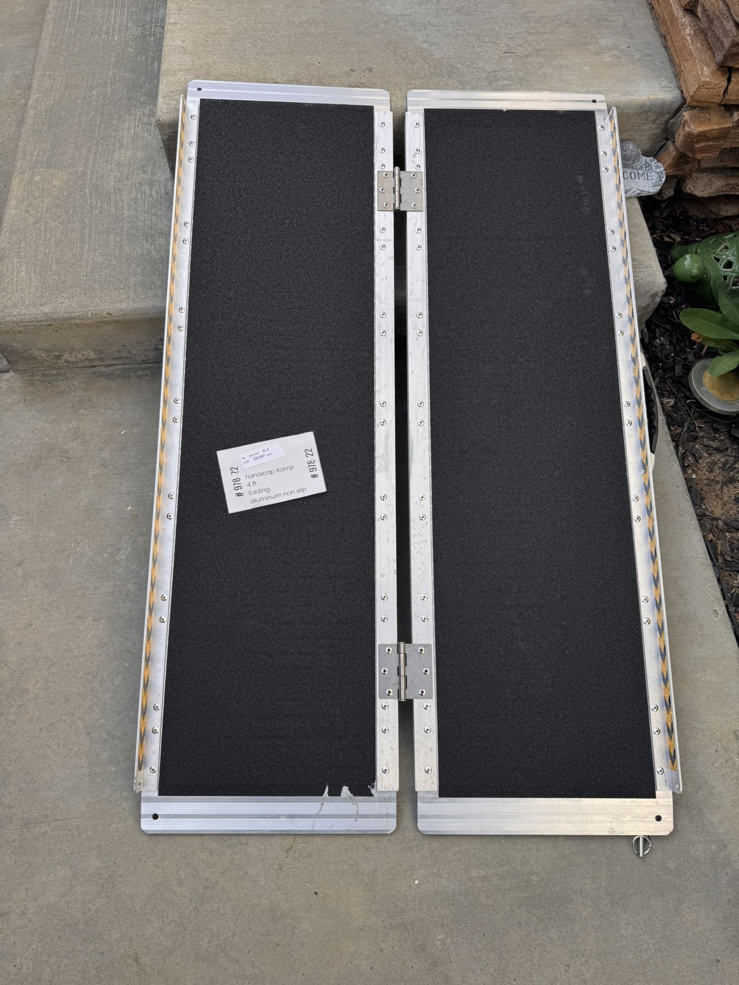Size 4 Foot Long, Ramp. For indoor or outdoor steps incline 12 inches.