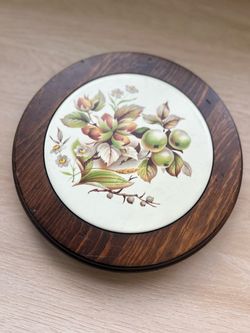 Title: Vintage Wood & Ceramic Fruit Trivet – Cottagecore Kitchen Decor