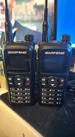 New Baofeng UV-28 Plus 10 watt Hand held Ham Radios with GPS