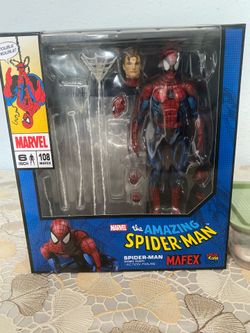 Mafex Spider-Man Comic Paint