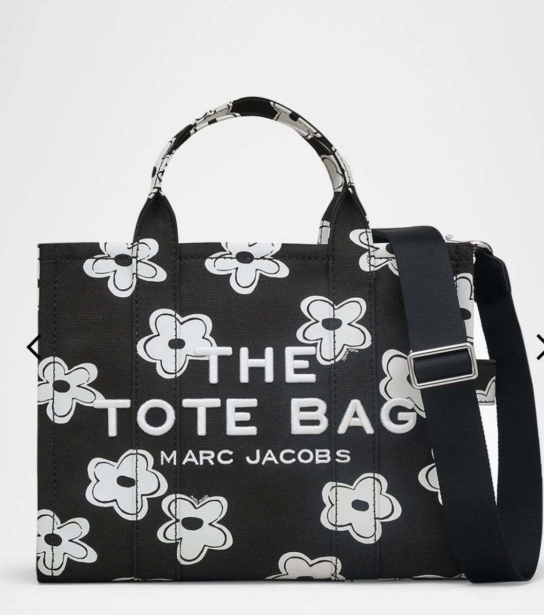 Marc Jacobs “The Tote”