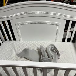 Crib with mattress