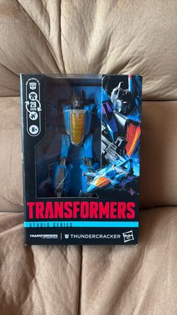 Transformers Studio Series Thundercracker Figure