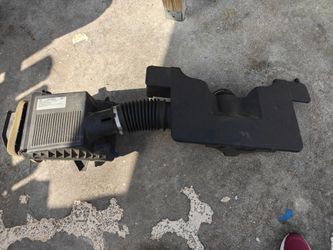 2017 Chevrolet Silverado Air intake