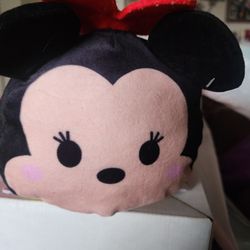 Minnie Mouse Tsum Tsum plush toy