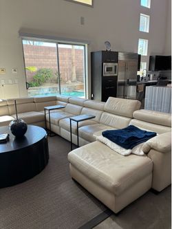 Natuzzi Leather Sectional Couch