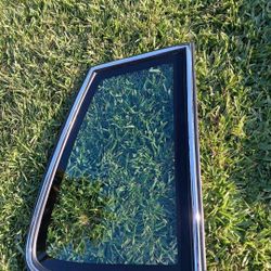 81-88 Oldsmobile Cutlass  Passenger Quarter Glass Window 