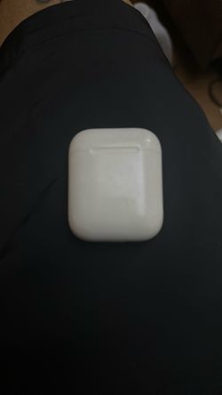 Apple AirPods charging case (A1602)