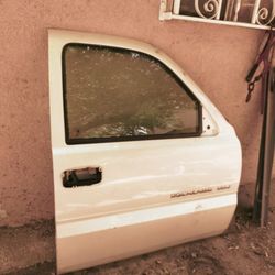 Cadillac Escalade Door Passenger Side 