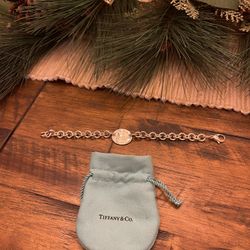 Tiffany Oval Tag Bracelet 