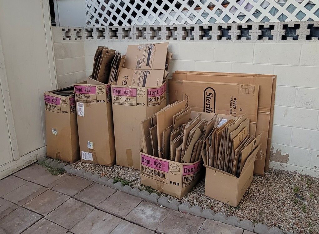 Free Moving Boxes