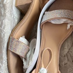 Size 10 Women’s Sandal, New In Box