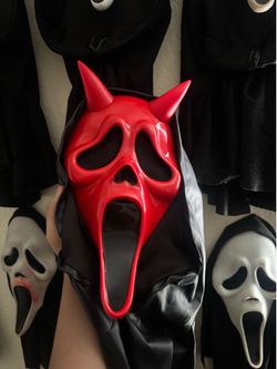 Ghostface mask