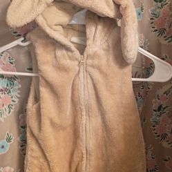 $8 Bunny Vest Size 4T