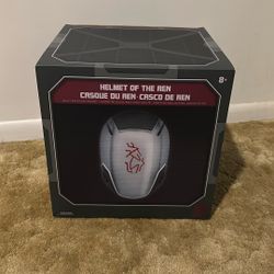 Disney Star Wars Galaxy’s Edge Helmet Of The Ren 