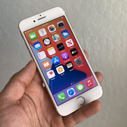 iPhone 7. Like New And Unlocked! 
