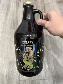 64oz Glass Growler 