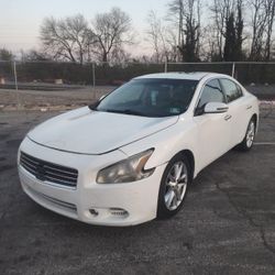2011 Nissan Maxima 