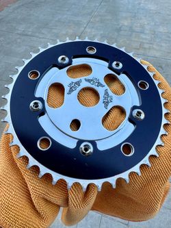 Gt bmx pro performer power disc 3 wing stamp ,43T sprocket ring and new gt bolts