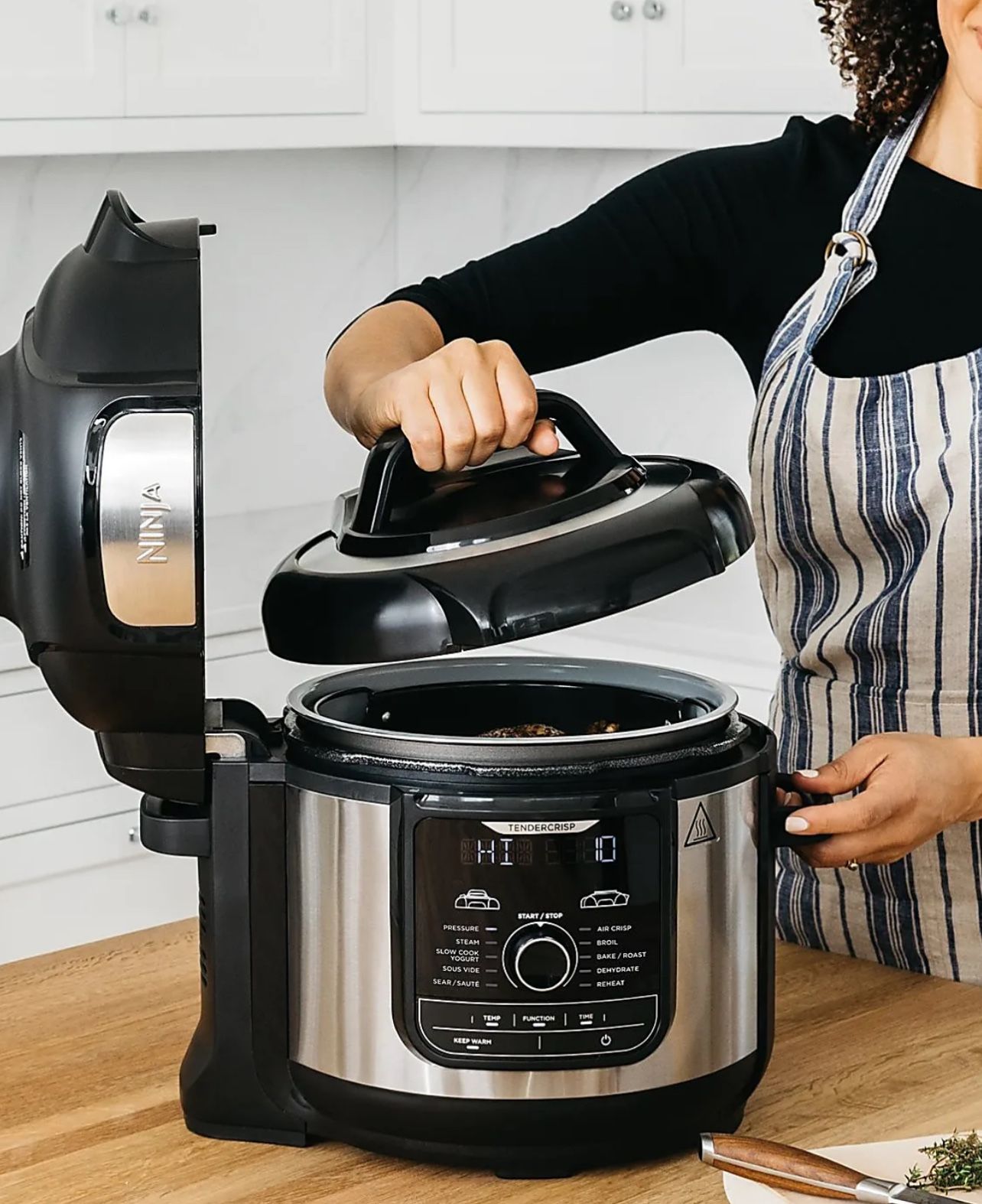 Foodi Ninja Qt, XL Pressure Cooker Air Fryer