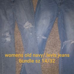 Womens Levis/ Old Navy Jeans Bundle Size 14