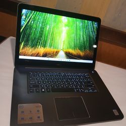 15 Inch Dell Laptop Touchscreen 6Gb Ram 1TB HDD Windows 11