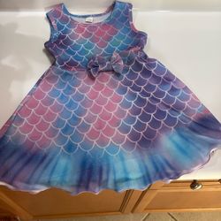 Girls Mermaid Dress Size 5/6t $4
