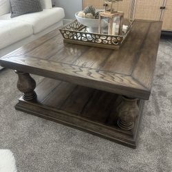 Pottery Barn Solid Wood Coffee Table 