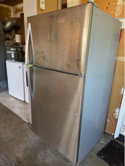 FREE FRIDGE