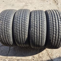 4 Tire 205/55/16 Maxxis MA-202 