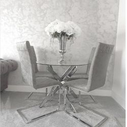 Round Dining Table In SILVER 🥰😍🥰