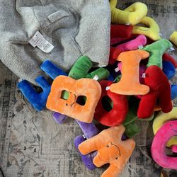 Alphapals Rainbow Alphabet Plushies & Bag