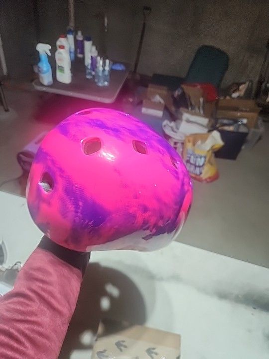 SCHWINN BICYCLE HELMET