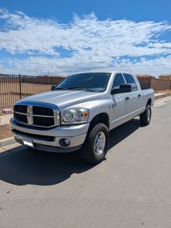 2008 Dodge Ram 2500 Mega Cab SLT 4x4 – 6.7L Cummins – $15,500 OBO