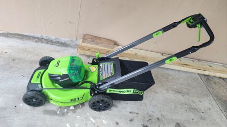 Lawnmower green works pro