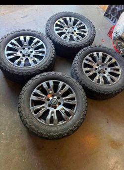 4 Rims 20 inches / 4 rines de 20 pulgadas