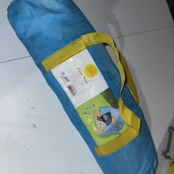 Pop Up Play Tent