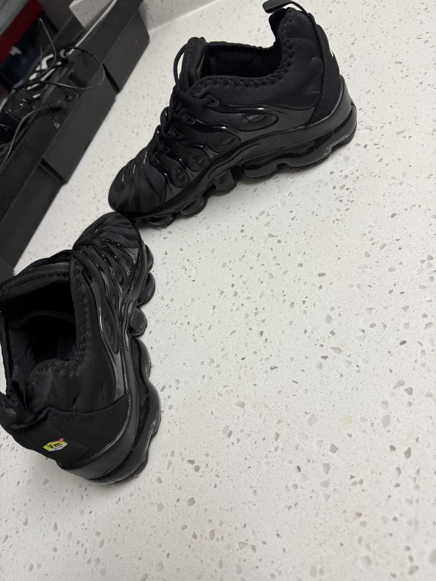 Nike Air Vapormax Plus Triple Black