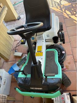 Reliable Riding Lawn Mower – Ready for Your Big Yard