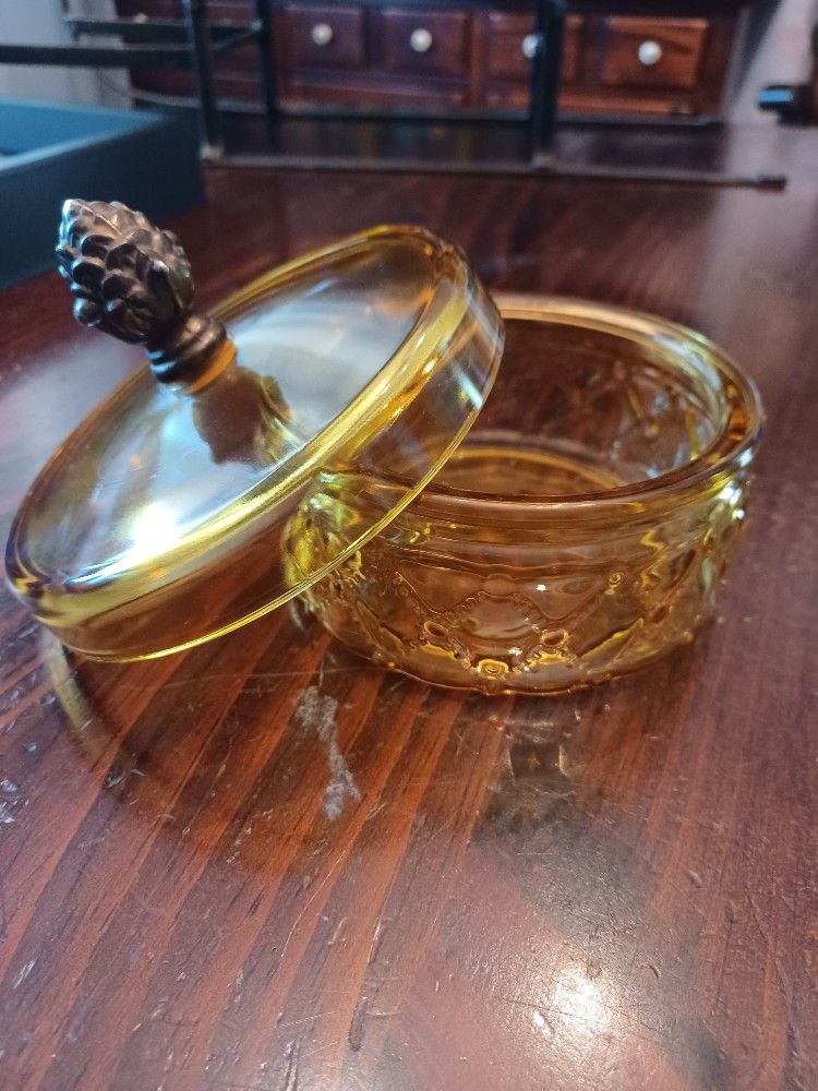 Amber Glass, Quilted Diamond Dish