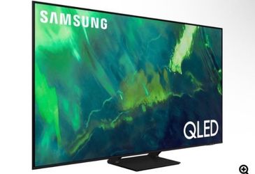 Huge Samsung Q70A 75" Class HDR 4K UHD Smart QLED TV. Samsung - 75" Class Q70A Series QLED 4K UHD Smart Tizen TV Q70A QN75Q70AAF / QN75Q70AAFXZA Sams