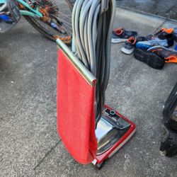 Sanitaire Heavy Duty Vacuum 