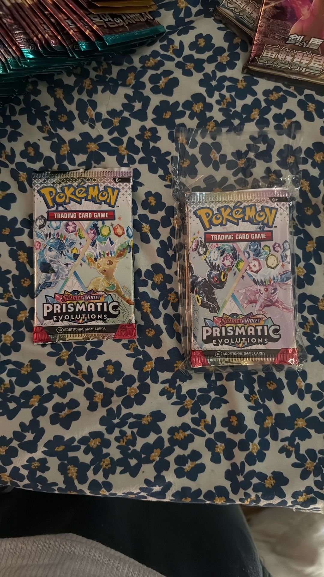 Prismatic Evolution Scarlet &violet Booster Pack