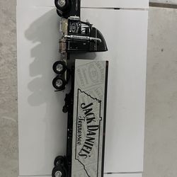 Matchbox die cast PeterBuilt  Truck