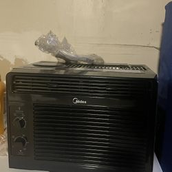 Midea Air Conditioner 