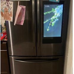 Samsung Family Hub Smart Refrigerator 