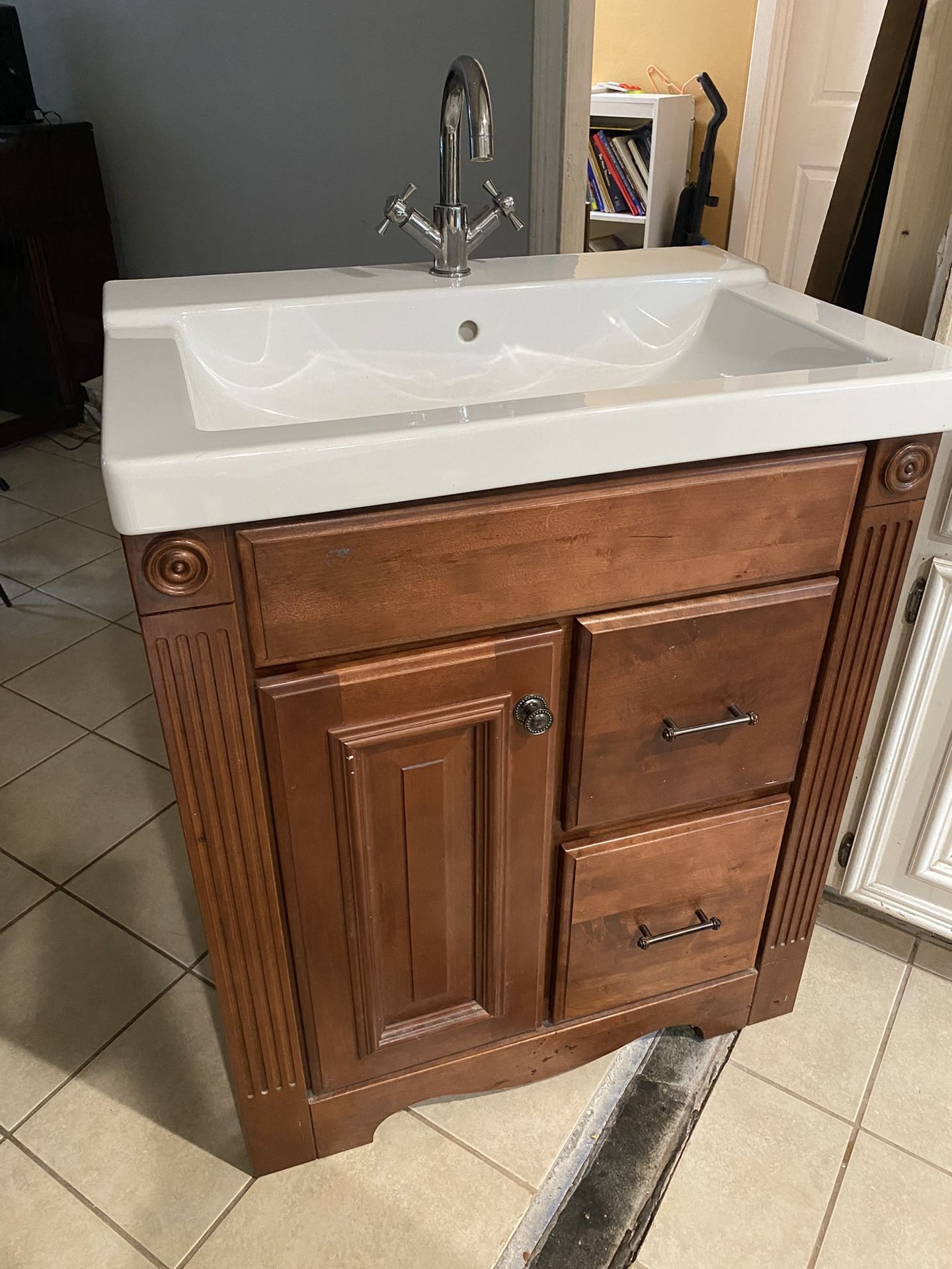 Sink Bathroom Vanity for Sale in Houston, TX - OfferUp