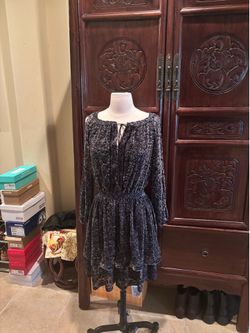 Elie Tahari Navy Dress