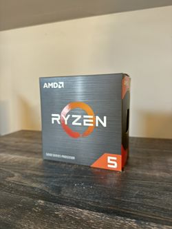 AMD Ryzen™ 5 5600X 6-core/12-thread 3.6Ghz Socket AM4 65W 100-100000065BOX Desktop Processor